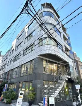 デュラス青山の外観
