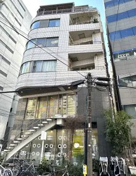 デュラス青山の外観