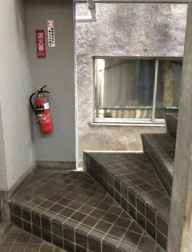 三雄ビルの外観