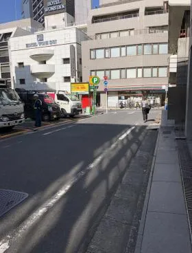 ナスタックビルの外観