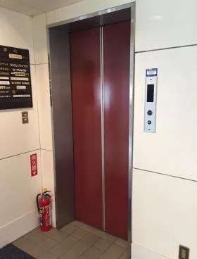 スタープラザ青山の外観