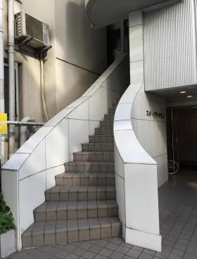 スタープラザ青山の外観