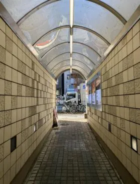 東口二葉ビルの外観