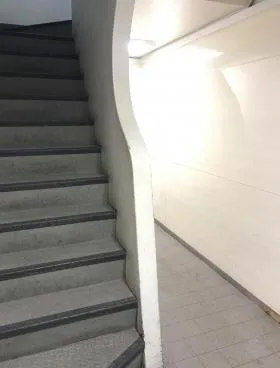 渋谷フラットビルの外観