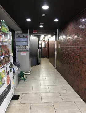 宮下パークビルの外観