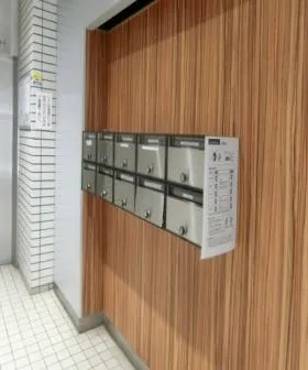 西新宿小林ビルの外観