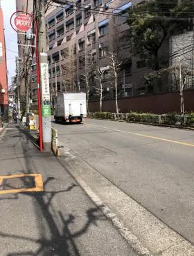 青山アルコーブビルの外観