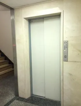 ルミエール西新宿の外観