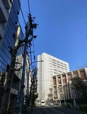 仙海ビルの外観