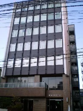 新宿JECビルの外観