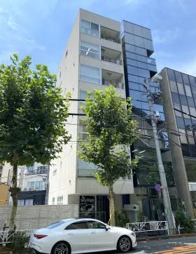 青山TNビルの外観