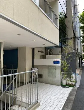 青山TNビルの外観
