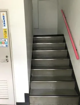 第1本間ビルの外観