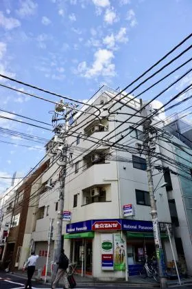 ステラ青山の外観