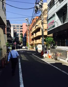 VORT AOYAMAビルの外観