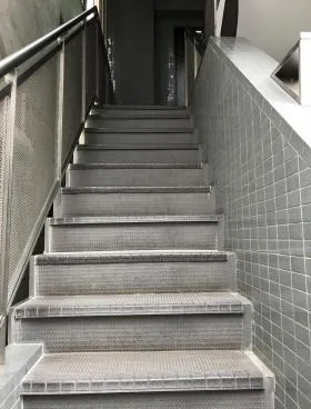 荻津ビルの外観