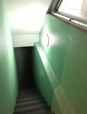 荻津ビルの外観