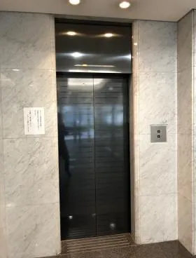 オーク銀座木挽町ビルの外観