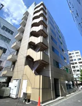 アルマビルの外観