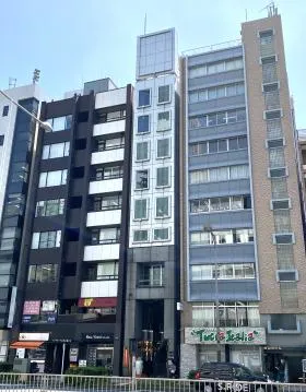 青山シティビルの外観