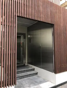 JPLビルの外観