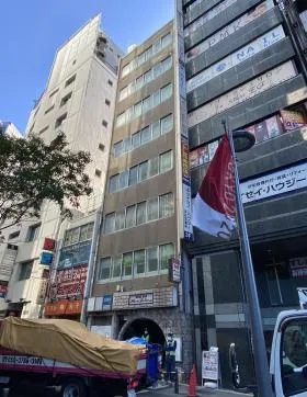 新免ビルの外観
