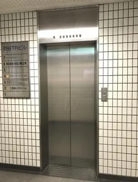 渋谷TRビルの外観