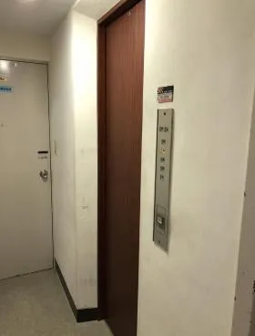 渋谷幸ビルの外観