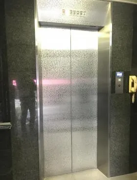 スクエア九段ビルの外観