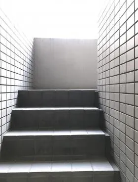 スクエア九段ビルの外観