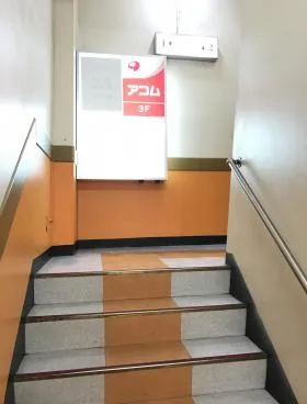 渋谷駅前ビルの外観