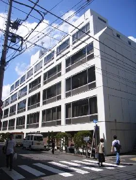 瀬川ビルの外観
