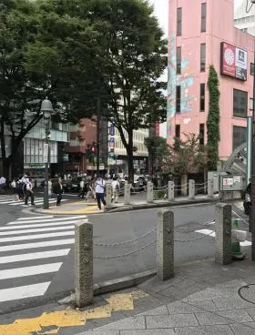 道玄坂プラザ仁科屋ビルの外観