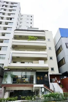 横山ビルの外観