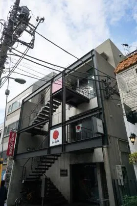 EGGビルの外観