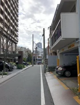 EGGビルの外観