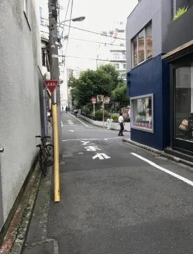 第7MGビルの外観