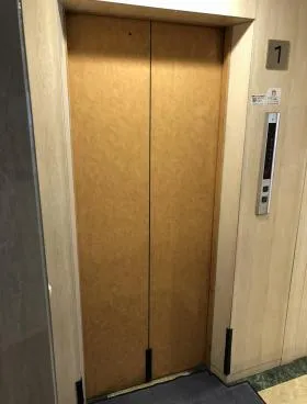 ANNI東日本橋ビルの外観
