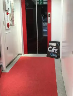 COENビルの外観