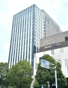 ダイバーシティ東京オフィスタワーの外観