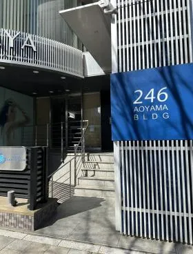 246青山の外観