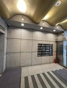 スタンダードビルの外観