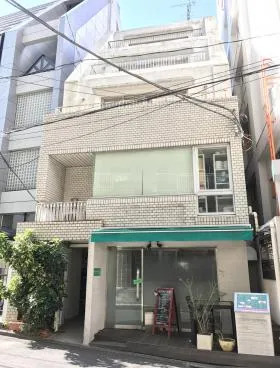 正光ビルの外観