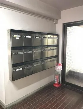 シャトレ押田ビルの外観