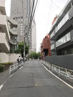 渋谷三信マンションの外観