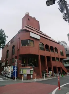徳力ビルの外観