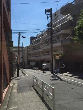 徳力ビルの外観