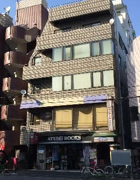 芝田ビルの外観