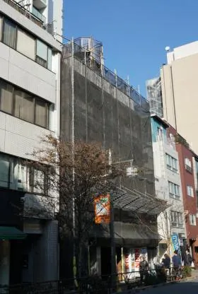 シャトレー松涛ビルの外観