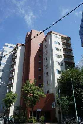 ハイマート渋谷神泉ビルの外観